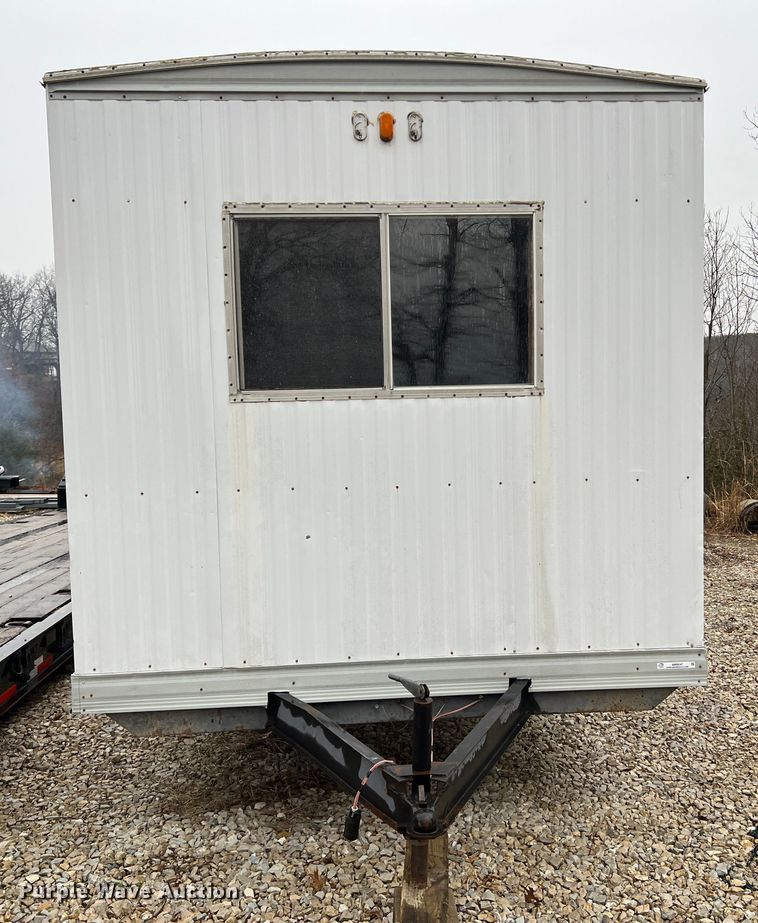 image for item MM9247 2000 TSI  office trailer