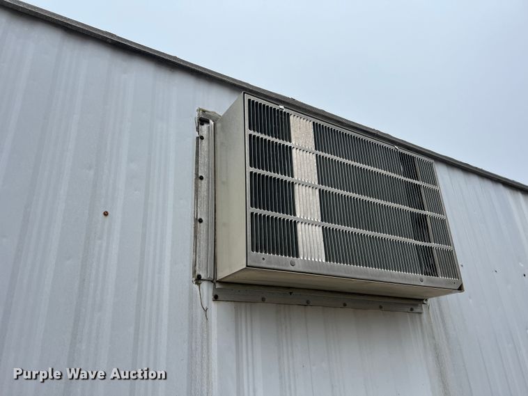 image for item MM9247 2000 TSI  office trailer