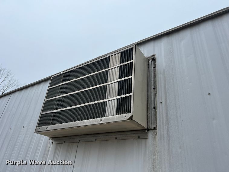 image for item MM9247 2000 TSI  office trailer