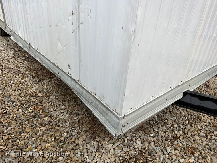 image for item MM9247 2000 TSI  office trailer
