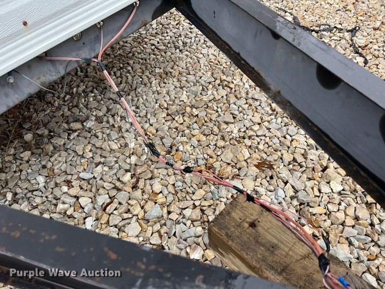 image for item MM9247 2000 TSI  office trailer