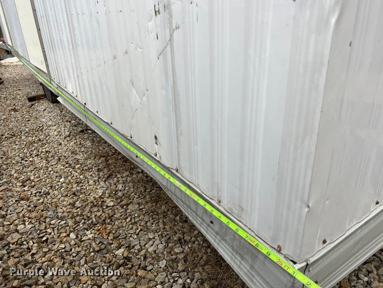 image for item MM9247 2000 TSI  office trailer