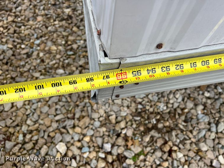 image for item MM9247 2000 TSI  office trailer