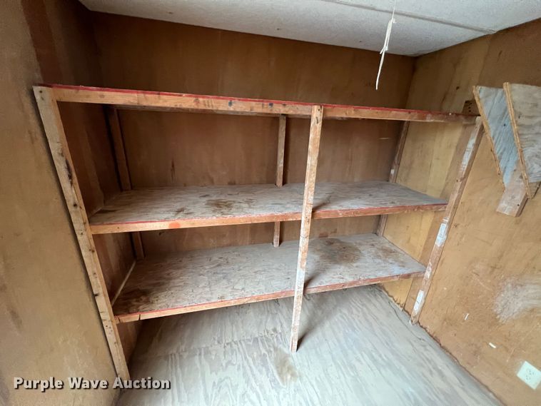 image for item MM9247 2000 TSI  office trailer