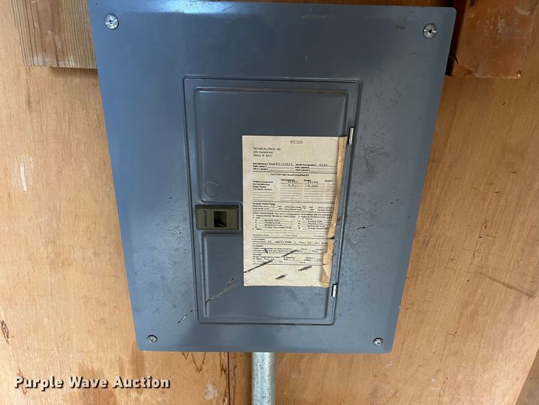 image for item MM9247 2000 TSI  office trailer