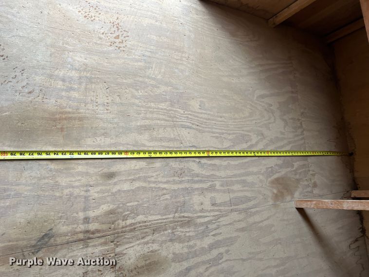 image for item MM9247 2000 TSI  office trailer