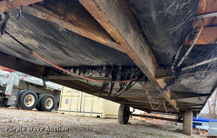 image for item MM9248 1999  office trailer