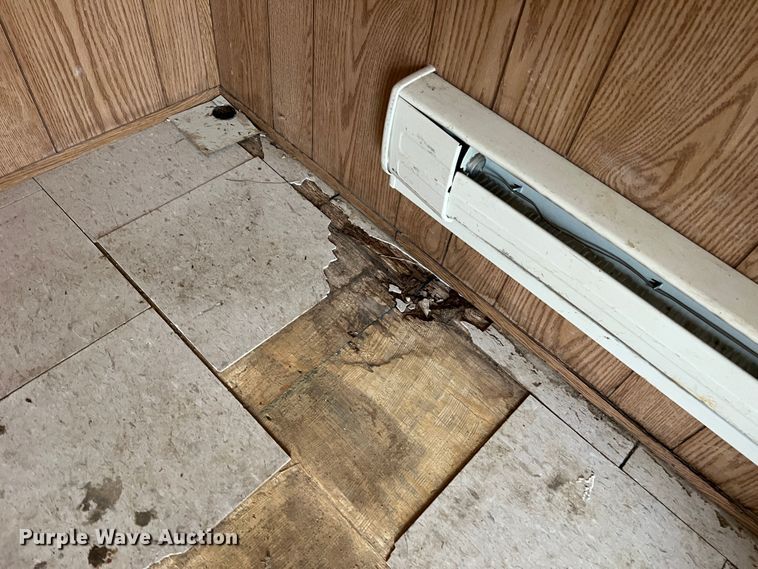 image for item MM9248 1999  office trailer