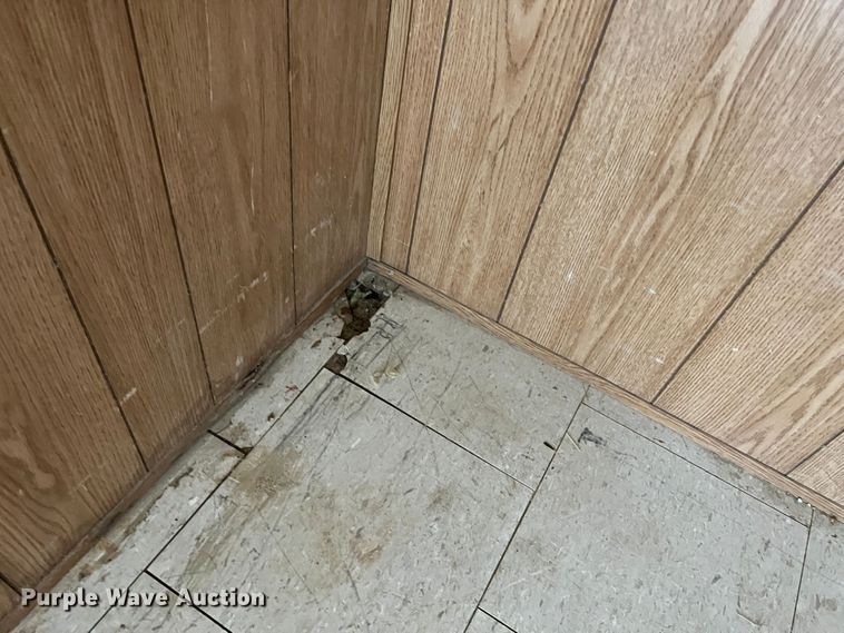 image for item MM9248 1999  office trailer