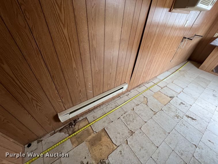 image for item MM9248 1999  office trailer