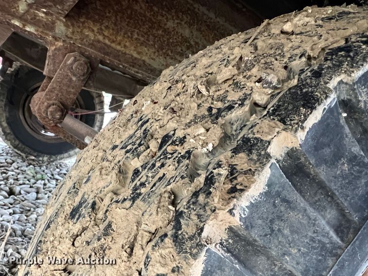 image for item MM9248 1999  office trailer