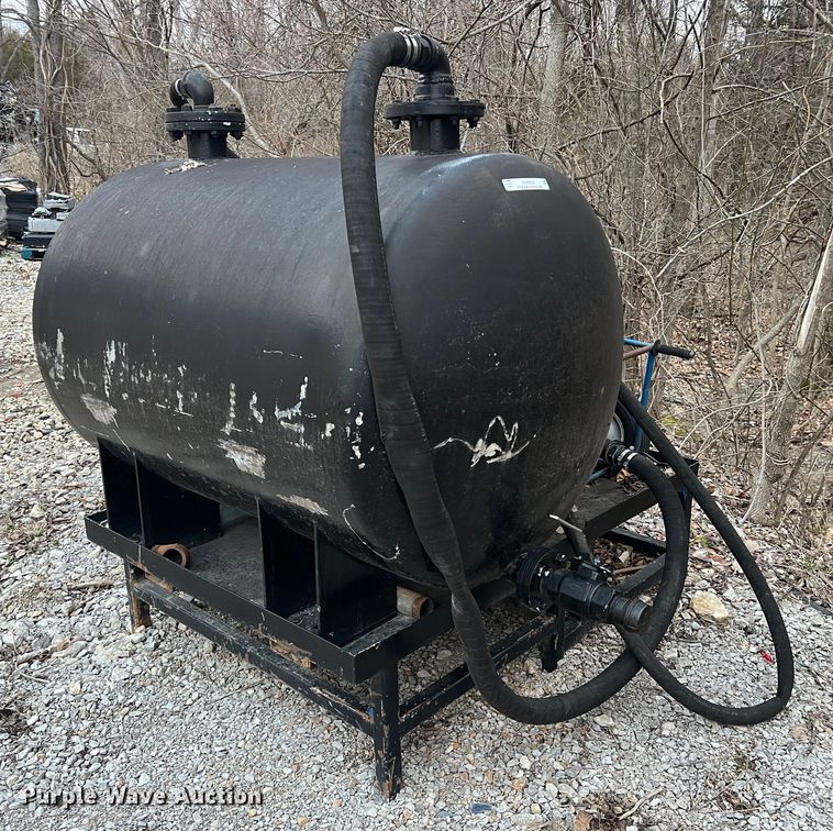 image for item MM9253 Transfer tank