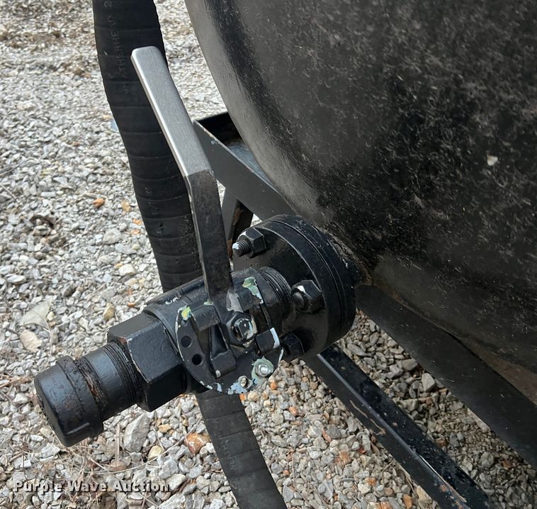 image for item MM9253 Transfer tank