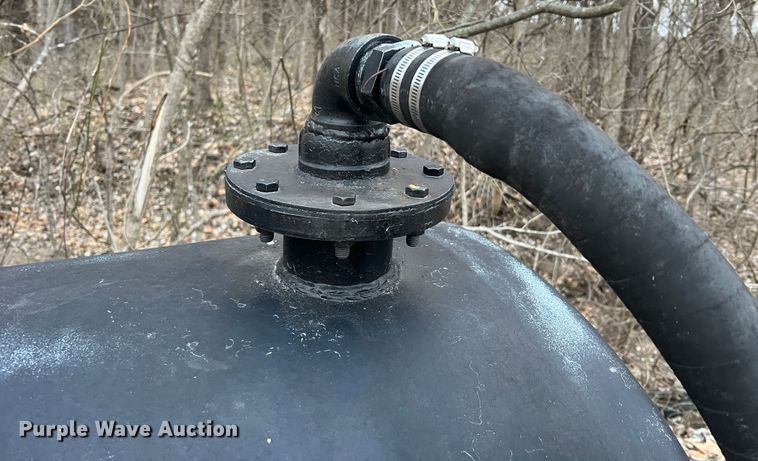 image for item MM9253 Transfer tank