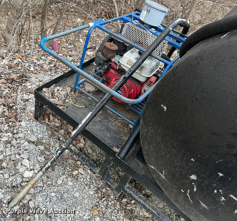 image for item MM9253 Transfer tank