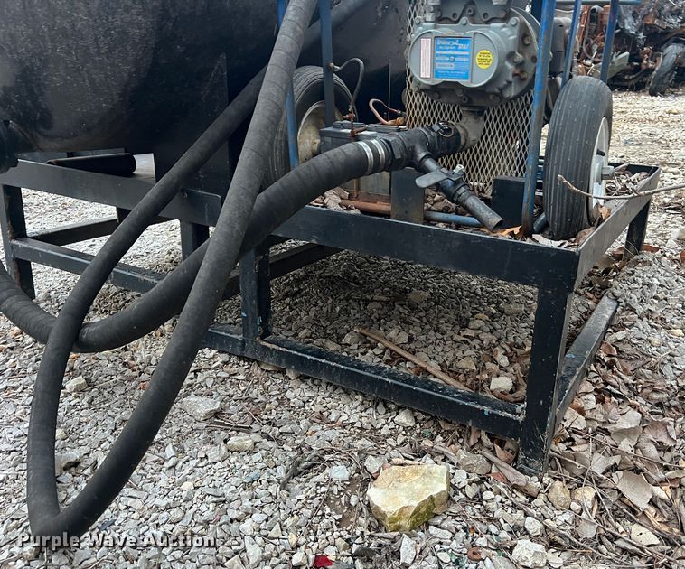 image for item MM9253 Transfer tank