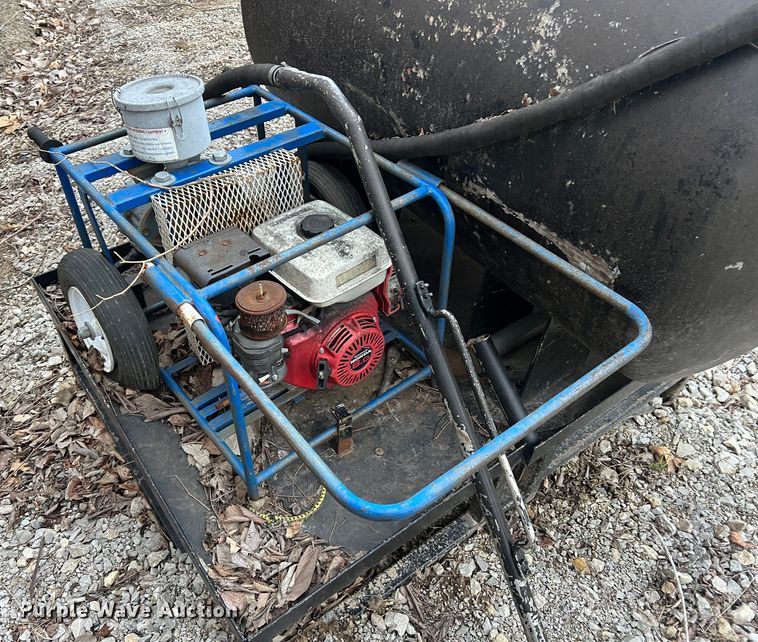 image for item MM9253 Transfer tank