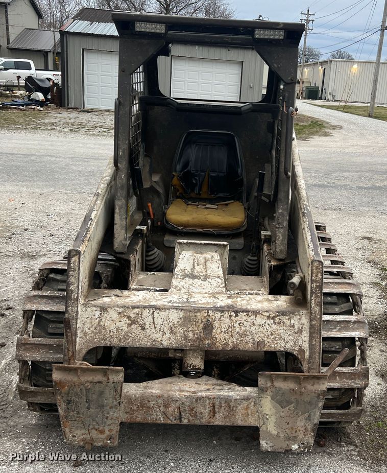 image for item MM9276 1989 Bobcat 743  skid steer loader