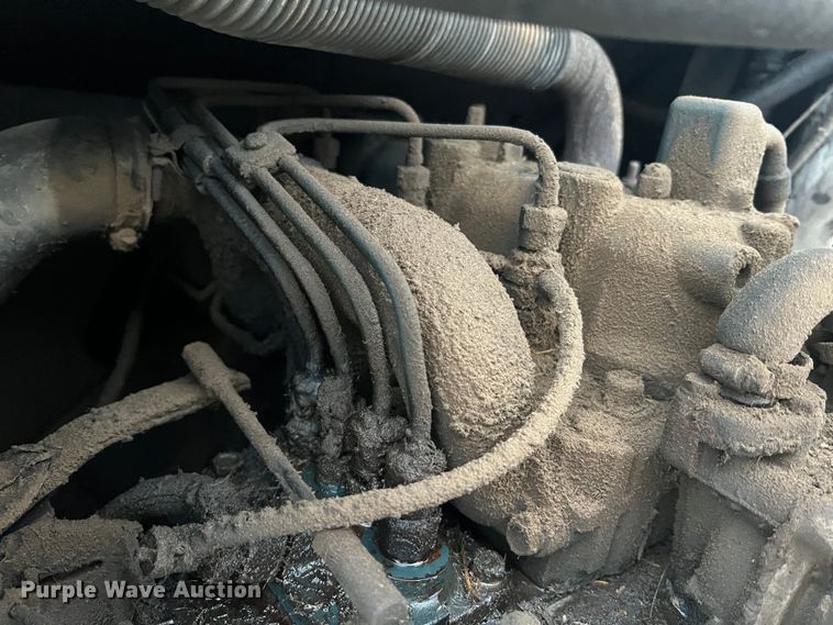 image for item MM9276 1989 Bobcat 743  skid steer loader