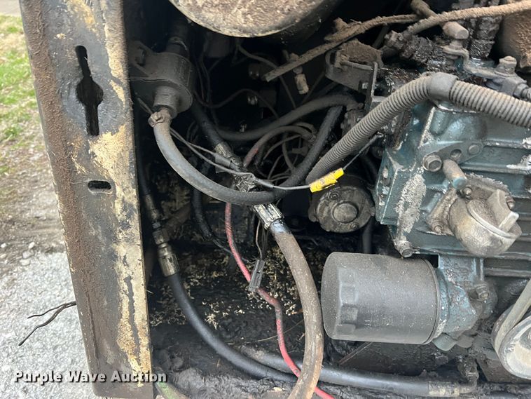 image for item MM9276 1989 Bobcat 743  skid steer loader