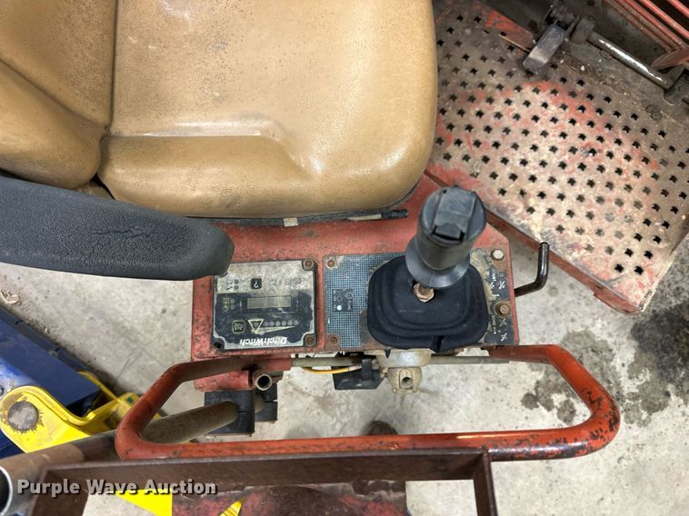 image for item MP9168 2000 Ditch Witch JT920L  directional boring unit