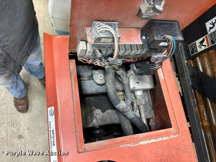 image for item MP9168 2000 Ditch Witch JT920L  directional boring unit