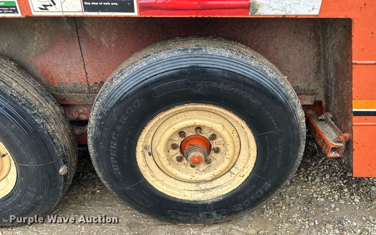 image for item MP9195 1992 Ditch Witch TP14J  equipment trailer