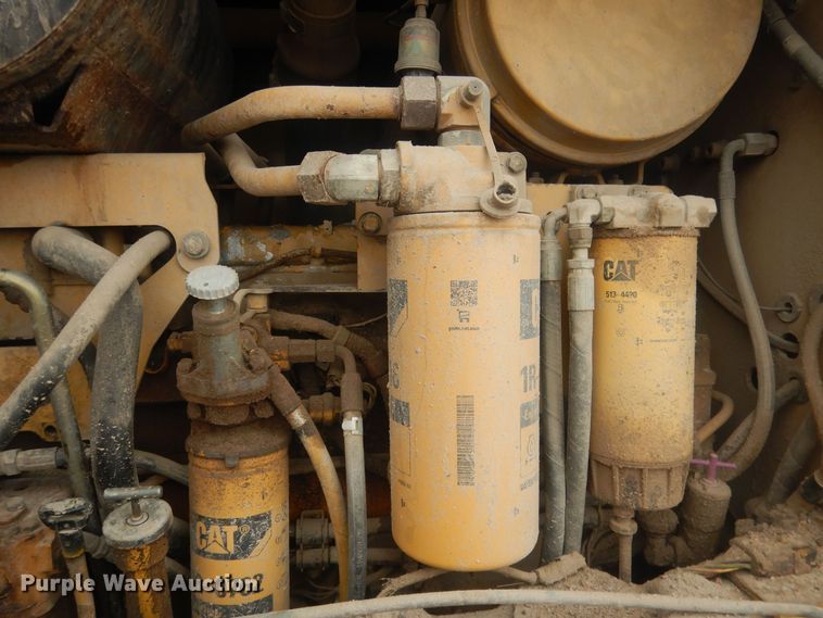 image for item DJ7005 2005 Caterpillar 140H  motor grader