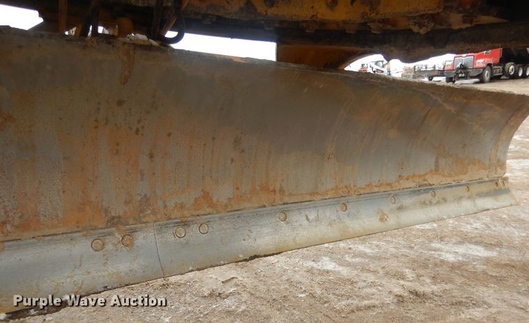 image for item DJ7005 2005 Caterpillar 140H  motor grader