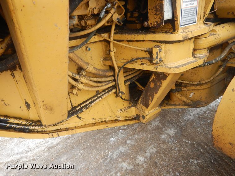 image for item DJ7005 2005 Caterpillar 140H  motor grader