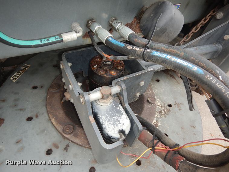 image for item DK7592 2015 Global M3  street sweeper truck