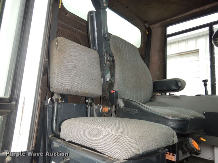 image for item DK7592 2015 Global M3  street sweeper truck