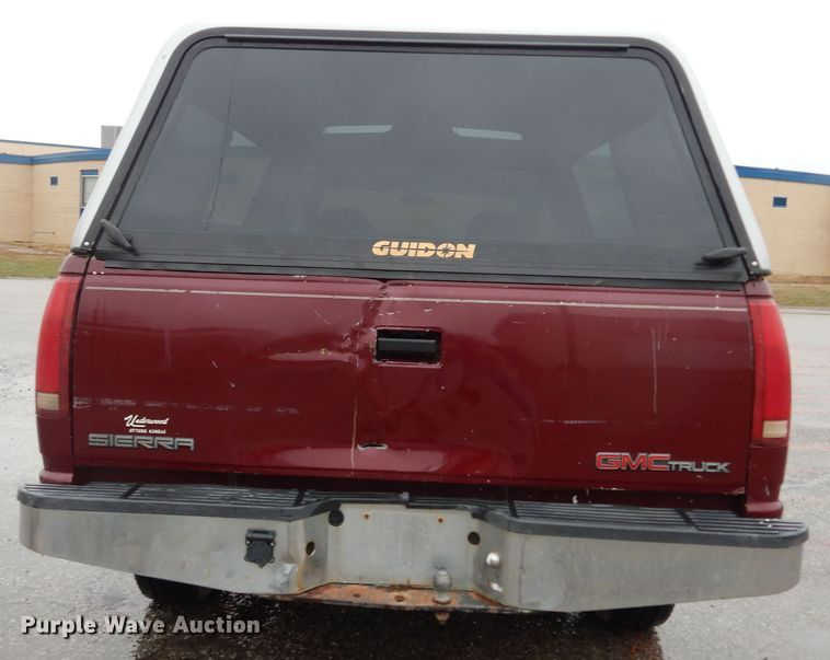 image for item DK7721 1996 GMC Sierra 2500  Club Cab pickup truck