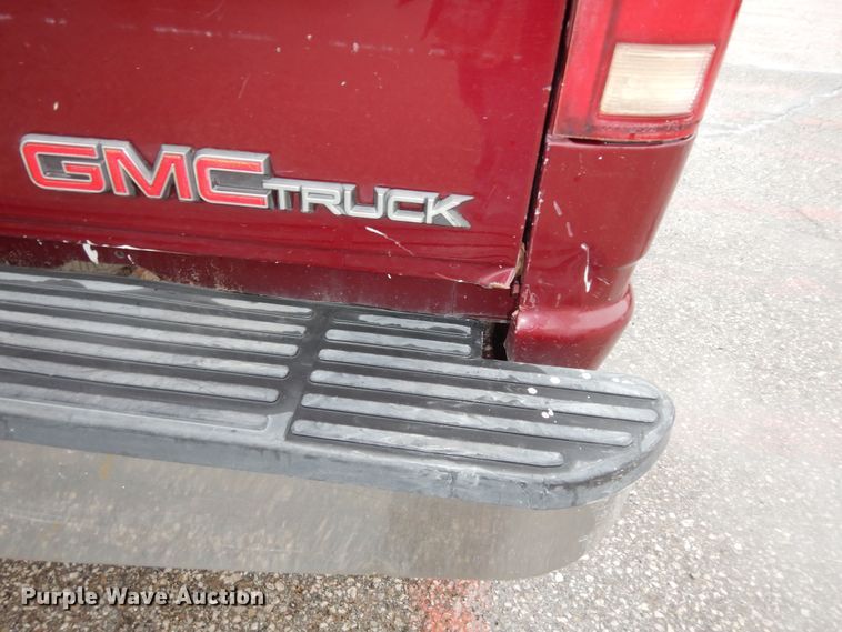 image for item DK7721 1996 GMC Sierra 2500  Club Cab pickup truck