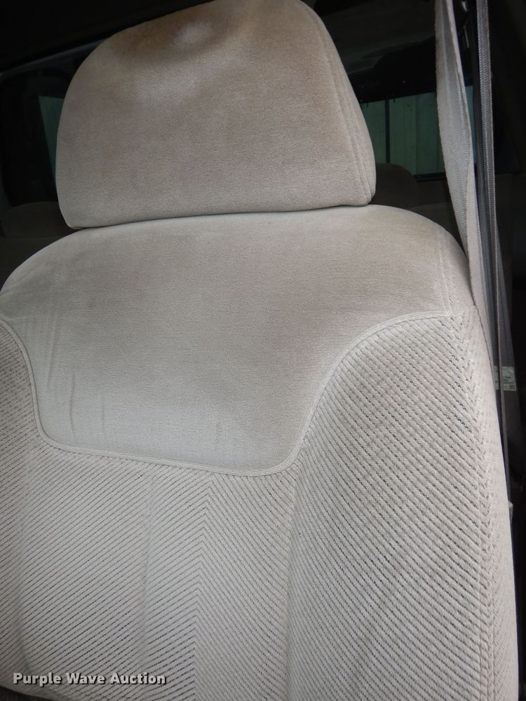 image for item DK7721 1996 GMC Sierra 2500  Club Cab pickup truck