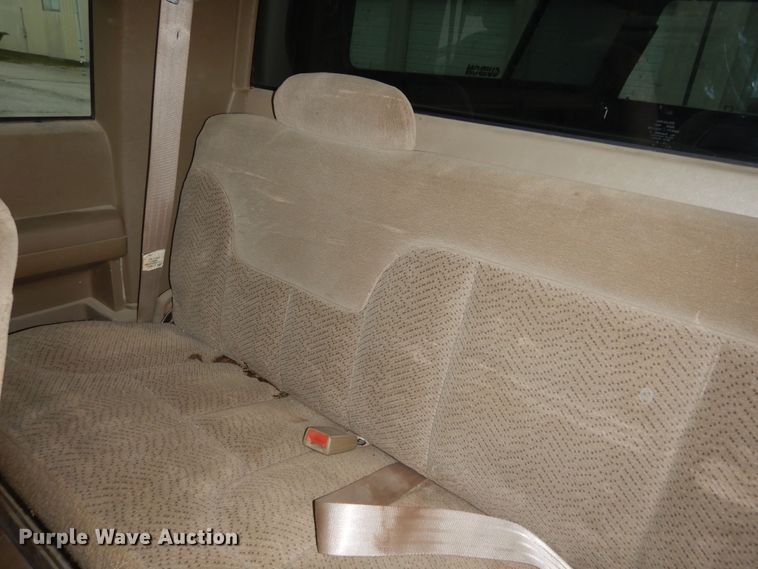 image for item DK7721 1996 GMC Sierra 2500  Club Cab pickup truck