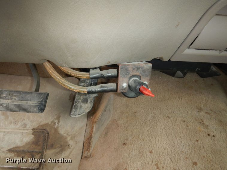 image for item DK7721 1996 GMC Sierra 2500  Club Cab pickup truck