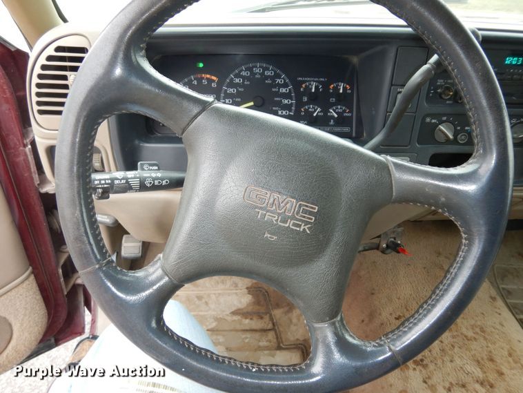 image for item DK7721 1996 GMC Sierra 2500  Club Cab pickup truck