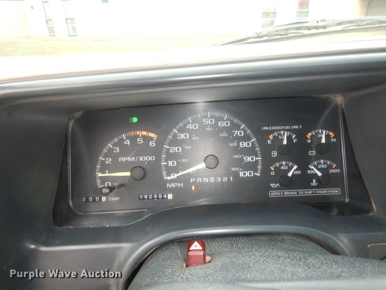 image for item DK7721 1996 GMC Sierra 2500  Club Cab pickup truck