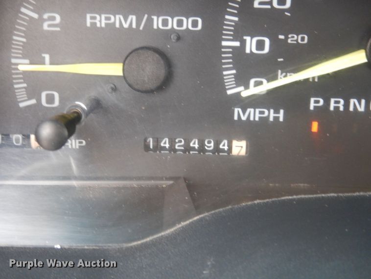 image for item DK7721 1996 GMC Sierra 2500  Club Cab pickup truck