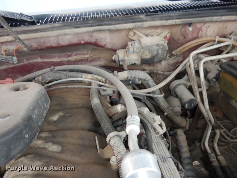 image for item DK7721 1996 GMC Sierra 2500  Club Cab pickup truck