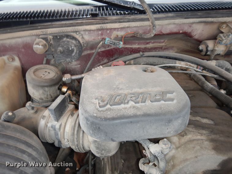 image for item DK7721 1996 GMC Sierra 2500  Club Cab pickup truck