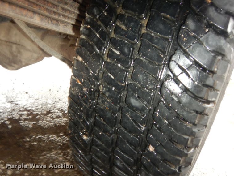 image for item DK7721 1996 GMC Sierra 2500  Club Cab pickup truck