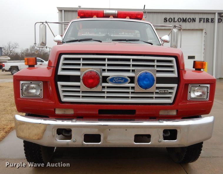 image for item DK7723 1987 Ford F700  pumper fire truck