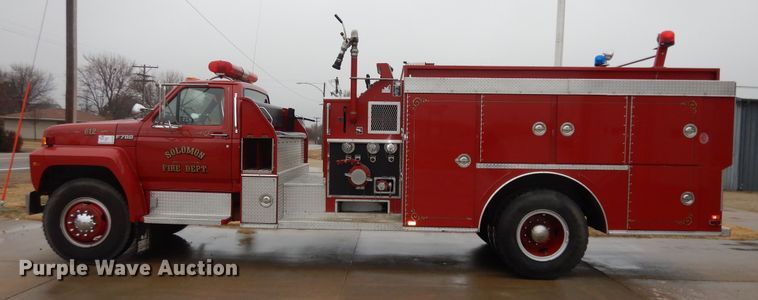 image for item DK7723 1987 Ford F700  pumper fire truck