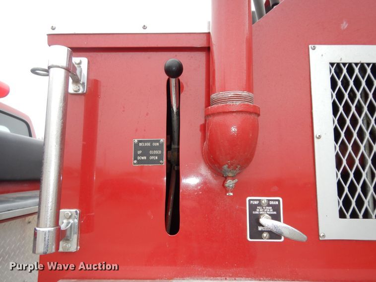 image for item DK7723 1987 Ford F700  pumper fire truck