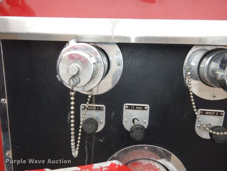 image for item DK7723 1987 Ford F700  pumper fire truck