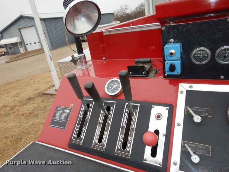 image for item DK7723 1987 Ford F700  pumper fire truck