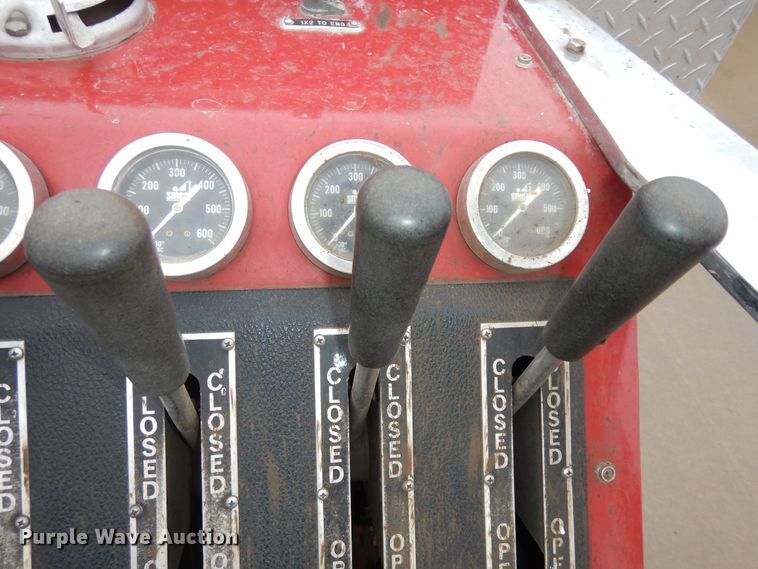 image for item DK7723 1987 Ford F700  pumper fire truck