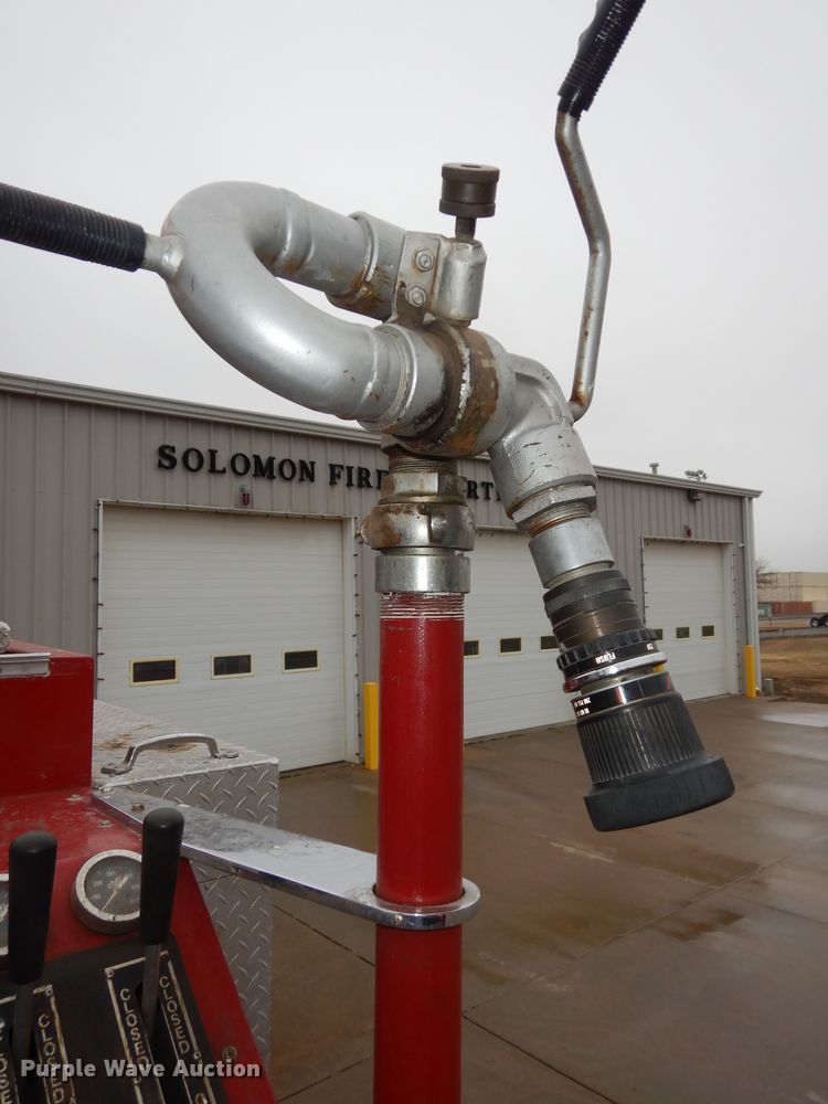 image for item DK7723 1987 Ford F700  pumper fire truck